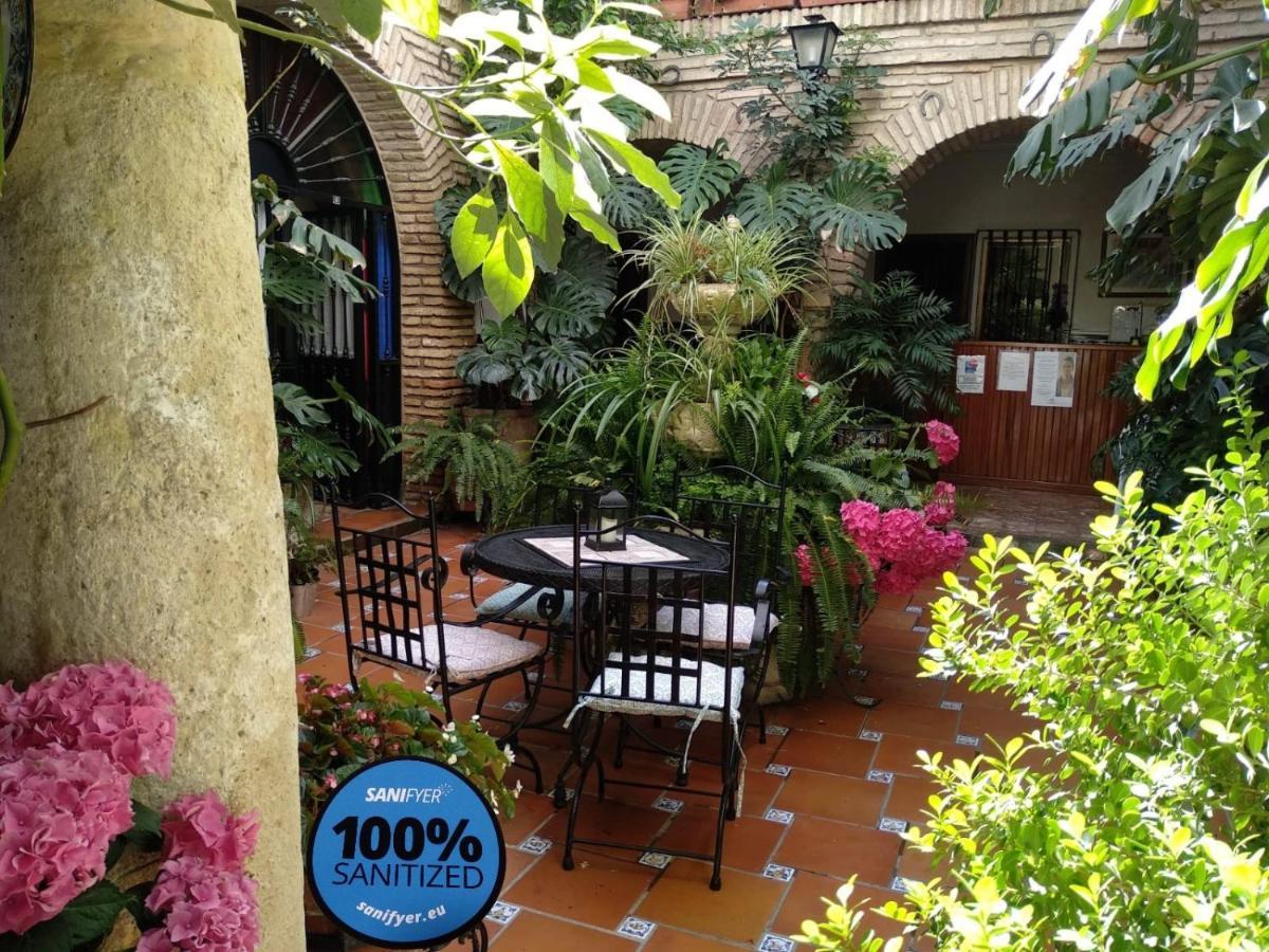 Pension Los Arcos Кордоба Екстериор снимка
