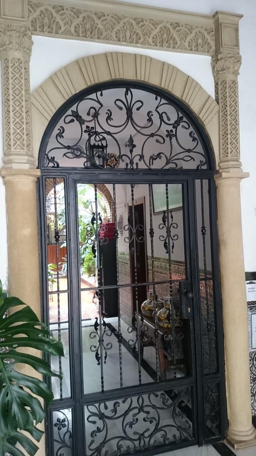 Pension Los Arcos Кордоба Екстериор снимка