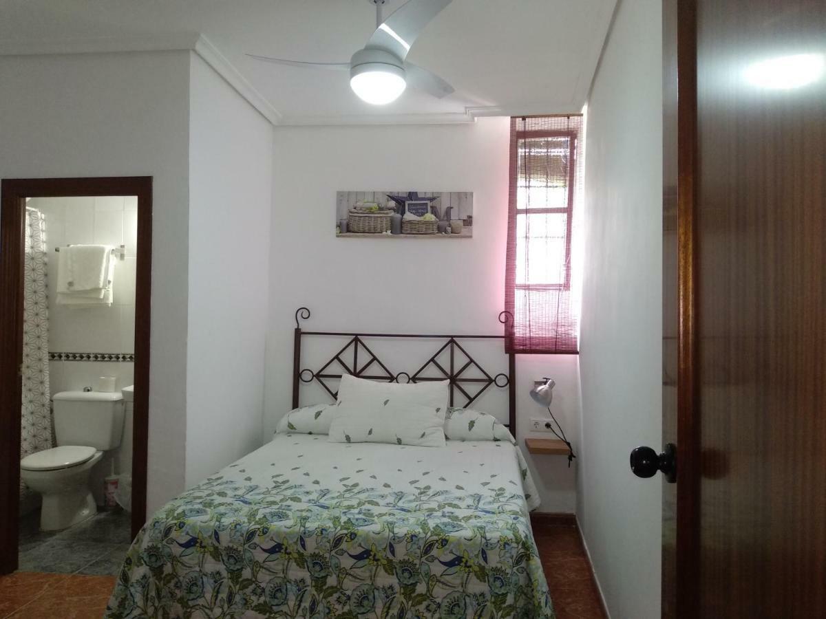 Pension Los Arcos Кордоба Екстериор снимка